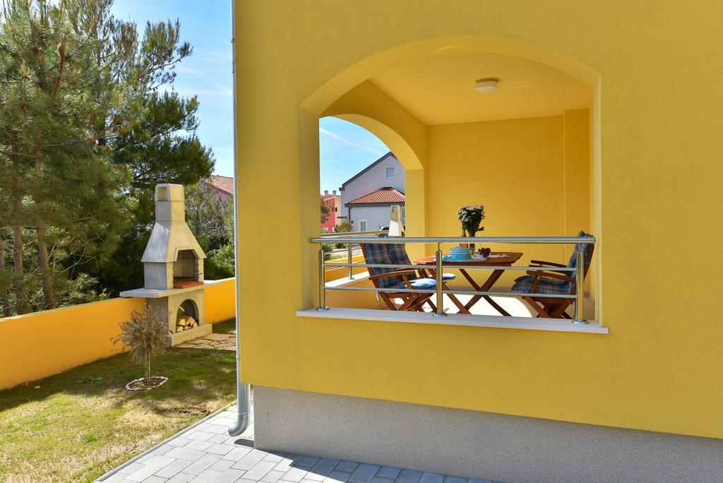 Apartments Ana Врси Екстериор снимка