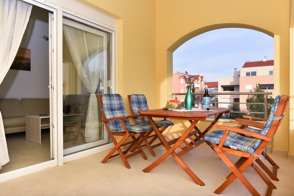 Apartments Ana Врси Екстериор снимка